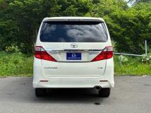 2012 Toyota Alphard