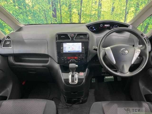 2013 Nissan Serena