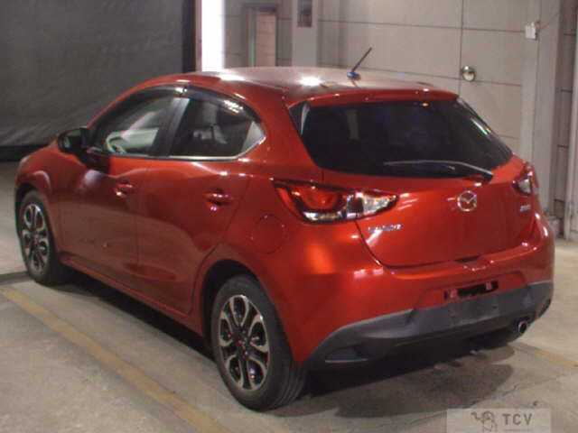 2015 Mazda Demio