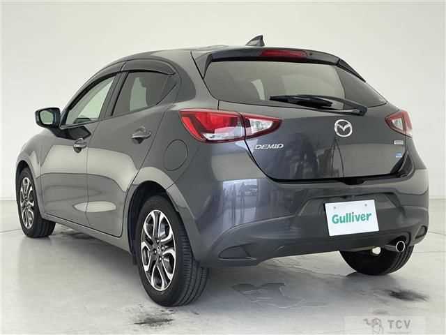 2016 Mazda Demio