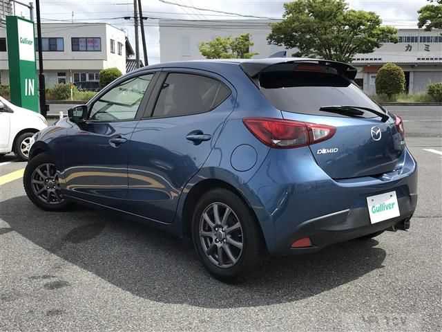 2017 Mazda Demio