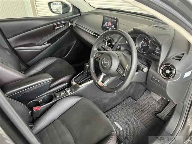 2016 Mazda Demio