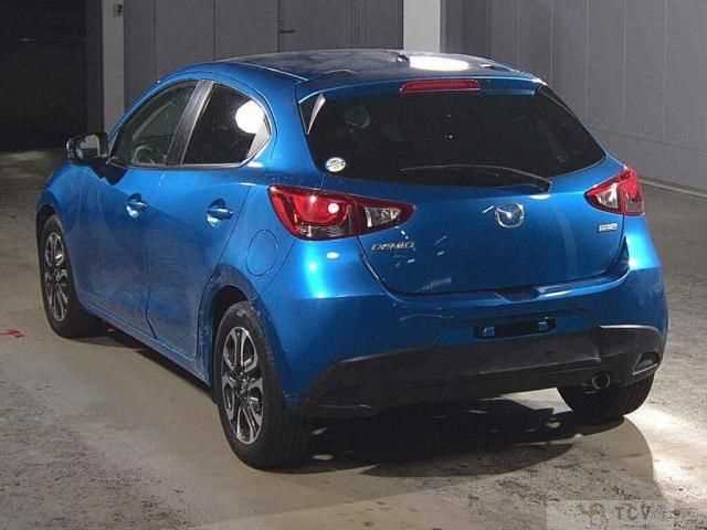 2014 Mazda Demio