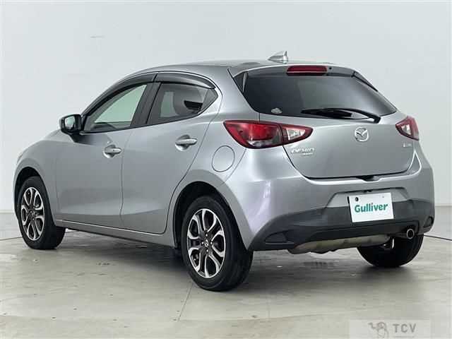 2015 Mazda Demio