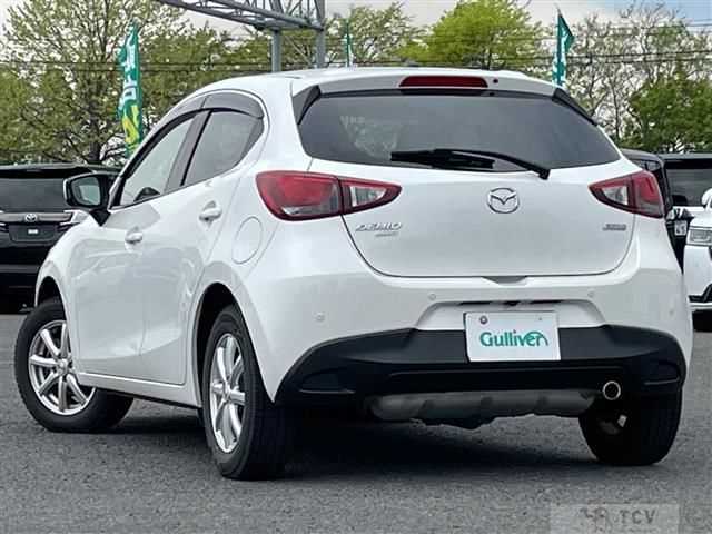 2015 Mazda Demio