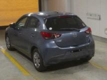 2015 Mazda Demio