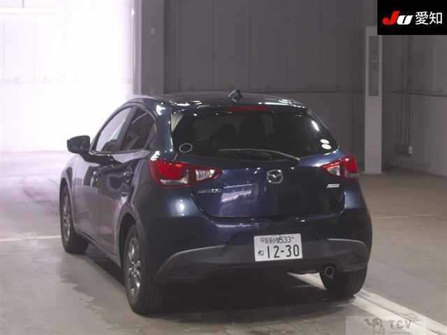 2017 Mazda Demio