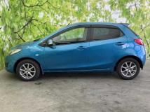 2012 Mazda Demio