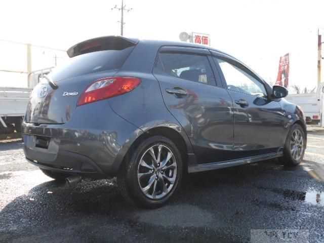 2010 Mazda Demio
