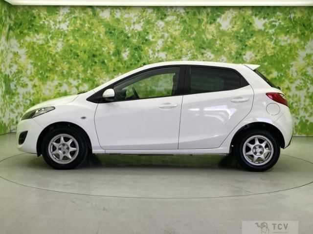 2013 Mazda Demio