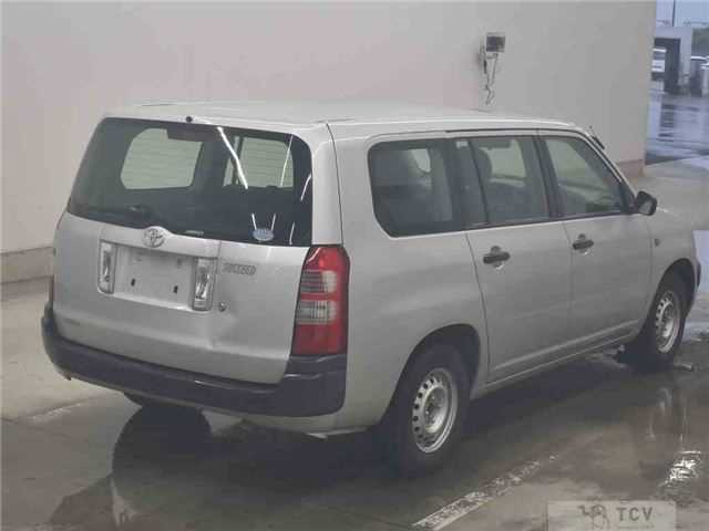 2013 Toyota Succeed Van