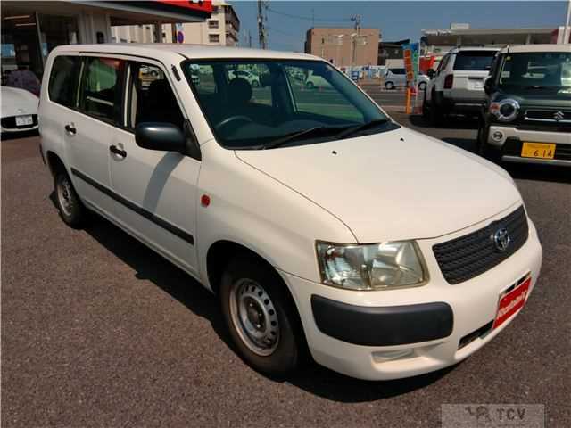 2013 Toyota Succeed Van