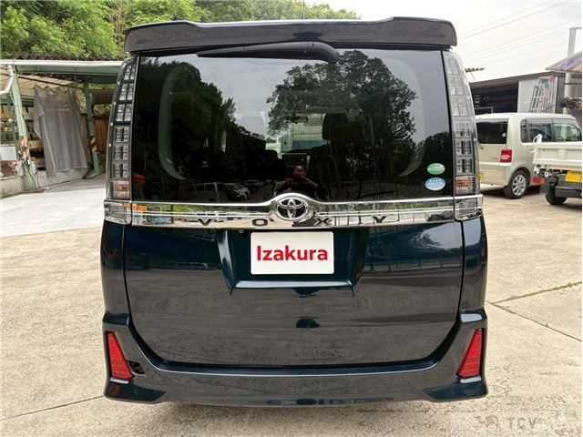 2015 Toyota Voxy