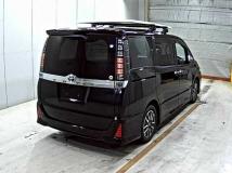 2015 Toyota Voxy