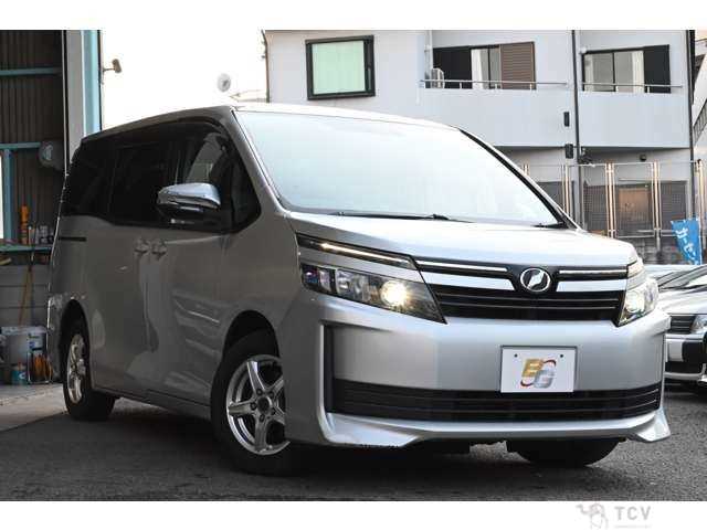 2015 Toyota Voxy