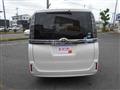 2014 Toyota Voxy