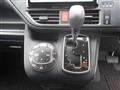 2014 Toyota Voxy