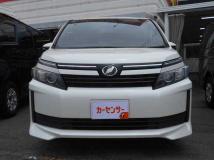 2014 Toyota Voxy