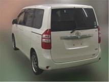 2013 Toyota Noah