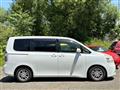 2008 Toyota Noah
