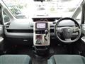 2011 Toyota Noah
