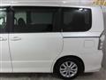 2010 Toyota Voxy