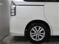 2010 Toyota Voxy