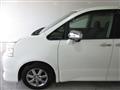 2009 Toyota Voxy