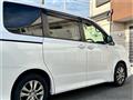 2011 Toyota Voxy