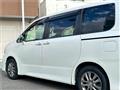 2011 Toyota Voxy