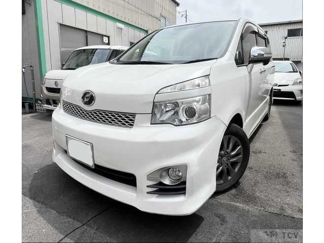 2012 Toyota Voxy