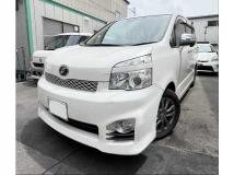 2012 Toyota Voxy