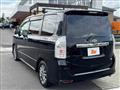 2013 Toyota Voxy