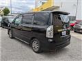 2013 Toyota Voxy