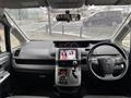 2013 Toyota Voxy