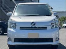 2007 Toyota Voxy