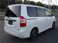 2011 Toyota Noah