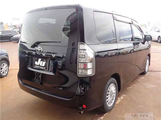 2010 Toyota Voxy