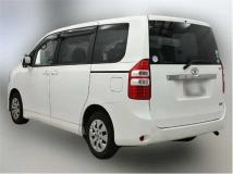 2013 Toyota Noah