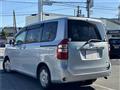 2010 Toyota Noah