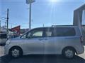 2010 Toyota Noah