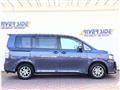 2013 Toyota Voxy