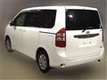 2013 Toyota Noah