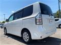 2011 Toyota Voxy