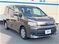 2011 Toyota Voxy