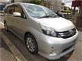 2013 Toyota Isis