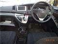 2013 Toyota Isis