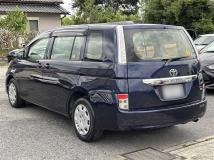 2013 Toyota Isis