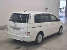 2011 Toyota Isis