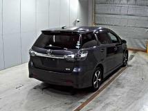 2013 Toyota Wish